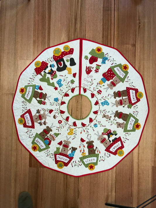 Santa's Tree Skirt